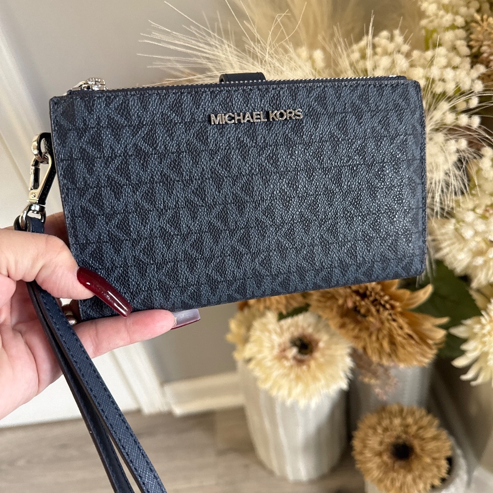 Michael Kors blue wallet